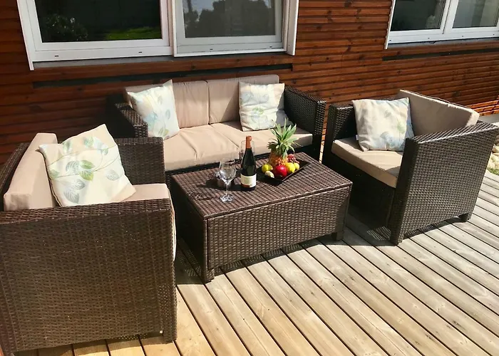 African Holiday Home In Table View